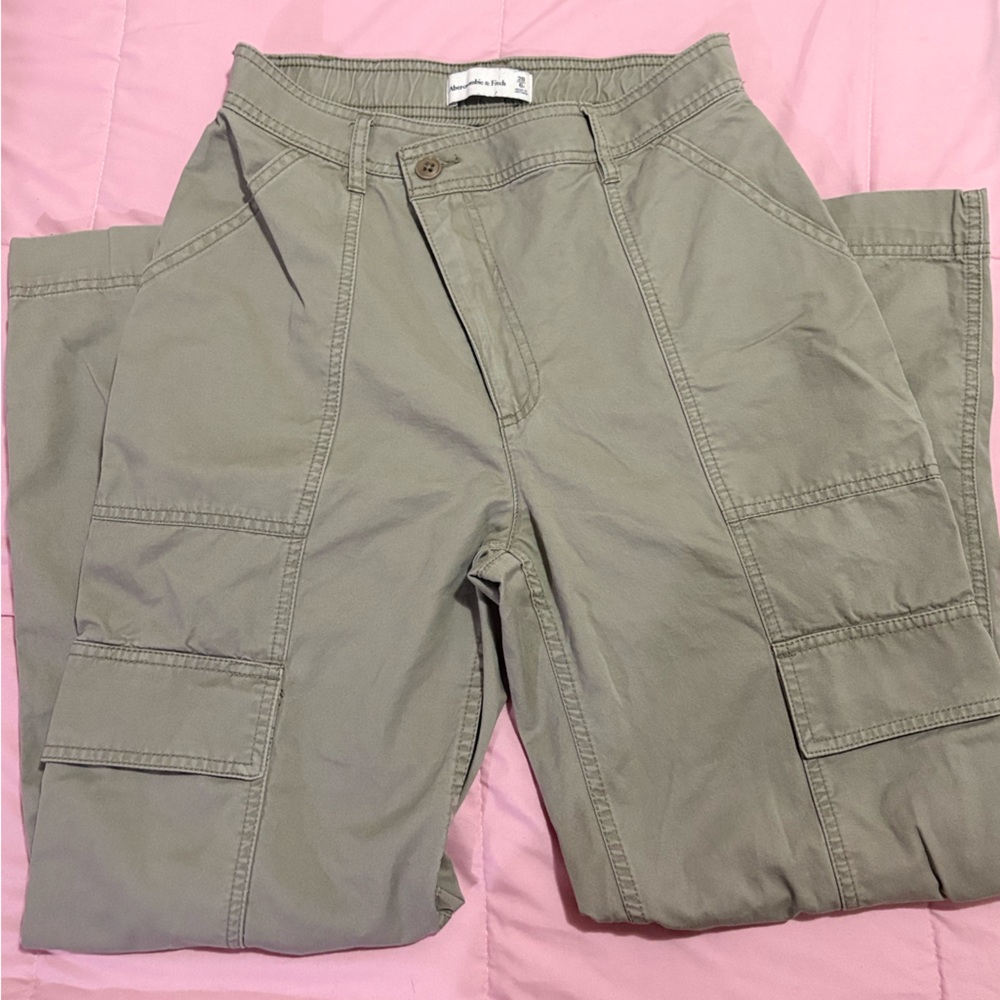 Abercrombie & Fitch khaki crossover waist green cargo pants